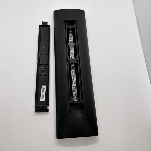 Original XRT140 Remote Control for All VIZIO Smartcast D/E/M/P/V/PX Series TVs - Picture 2 of 3